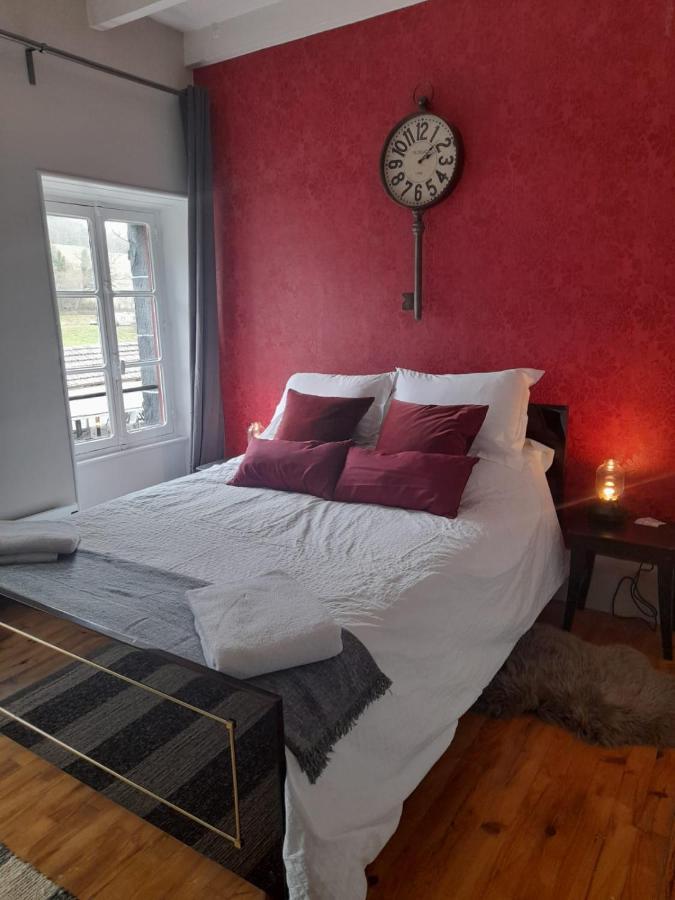 Les Roches Chambre D'Hotes Servant Экстерьер фото